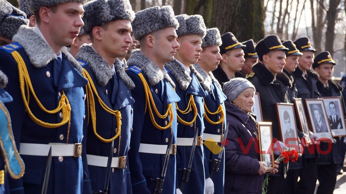 вшанування воїнів-афганців у Вінниці фото