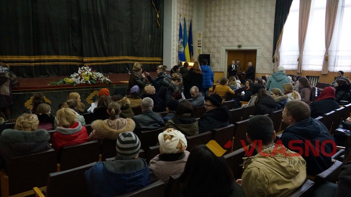 громадські обговорення щодо притулку для бездомних собак фото