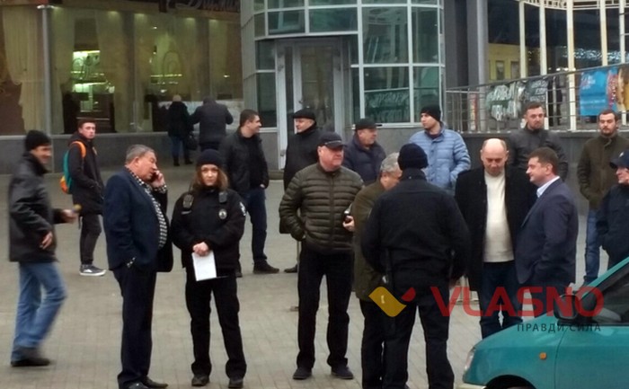 поліція зупинила Бориса Гройсана фото