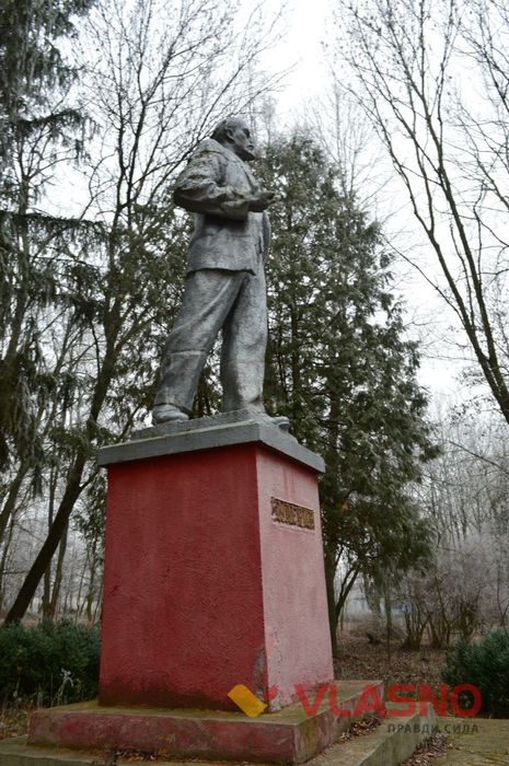 lenin-na-vinnichine-5