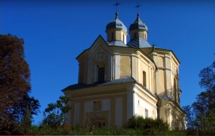 Свято-Преображенська церква у Поличинцях фото