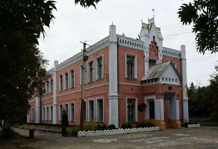 Мережа підземних ходів збереглася в парку ХІХ століття на Вінниччині 
