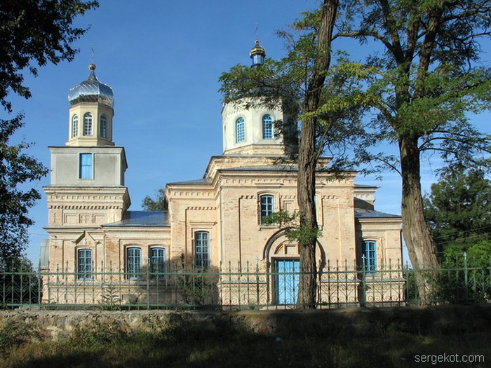 село Кинашів фото