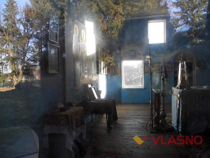 храм Різдва Пресвятої Богородиці у Хижинцях фото