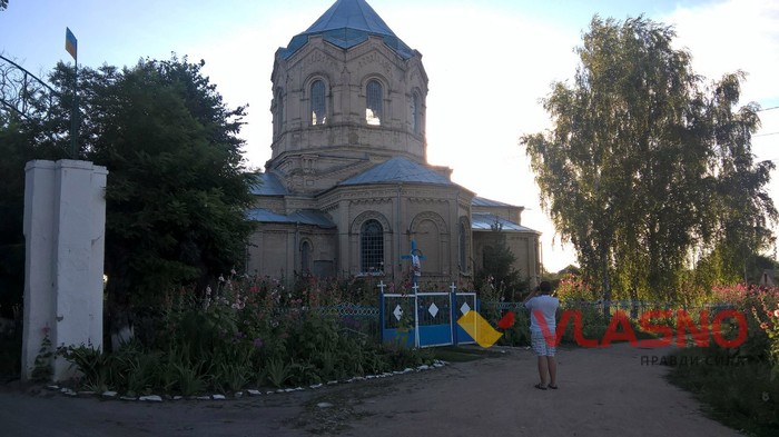 закинутий залізничний вокзал фото
