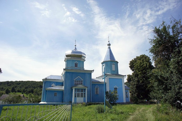 церква у селі Бритавка фото