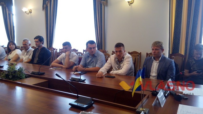прес-конференція щодо переселенців у Вінниці фото