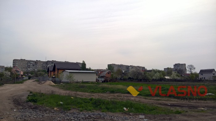 вільні земельні ділянки фото
