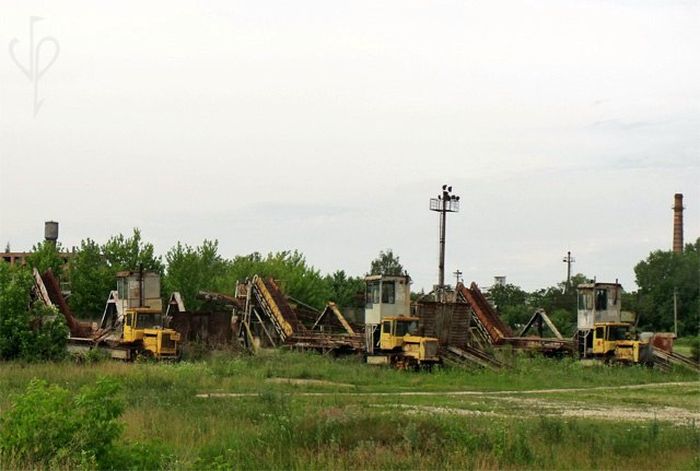 кладовище теплотягів фото
