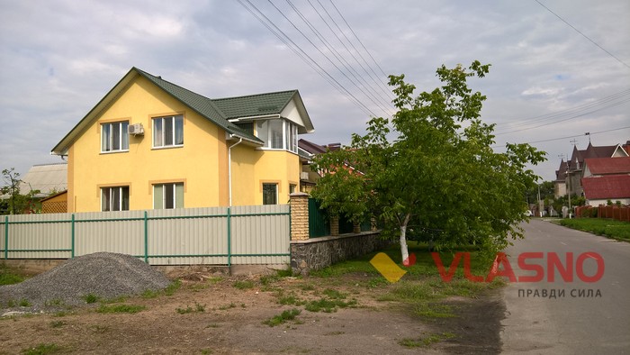 будинок ректора ВНАУ Віктора Мазура фото