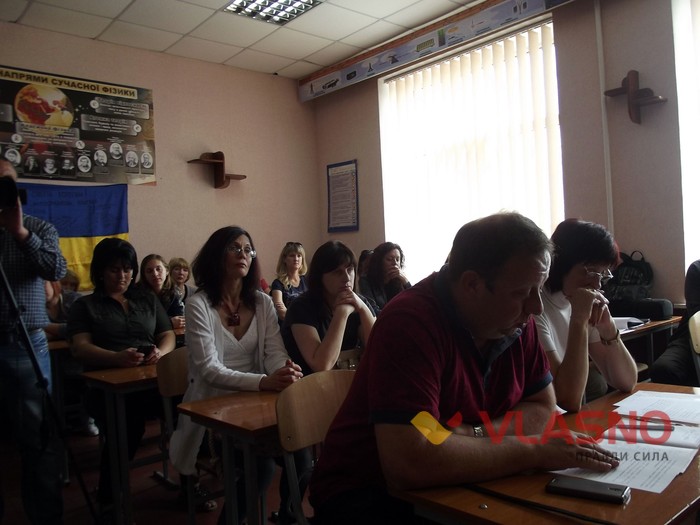 прес-конфренеція щодо ЗОШ №5 у Вінниці фото