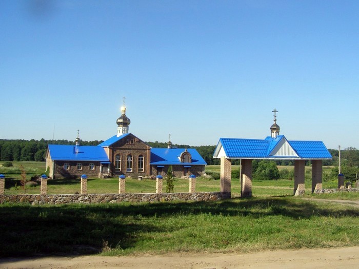 ремонт храму в Олексіївці фото