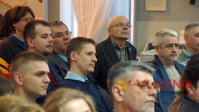 у Вінниці презентували книгу про історію Польщі фото