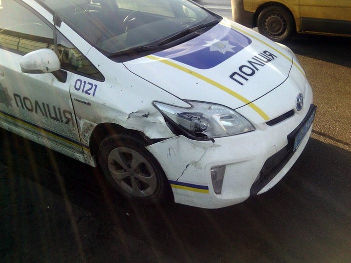 ДТП з патрульною поліцією у Вінниці фото