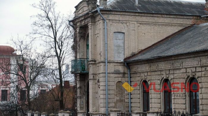 будинок по вулиці Пушкіна фото