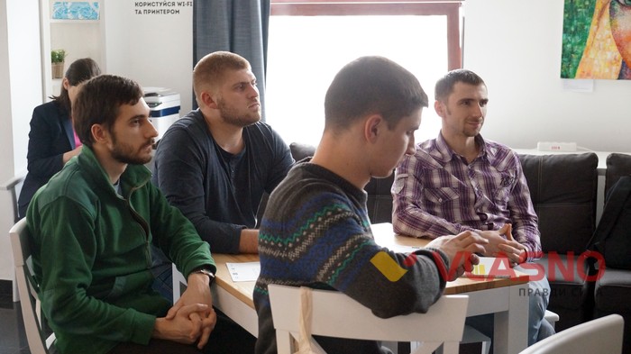 відкрита дискусія з Олександром Вондрою фото