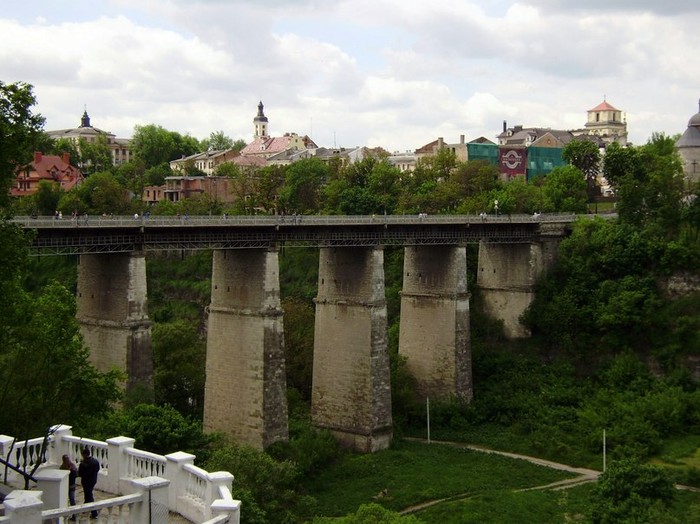 найвищий міст України фото
