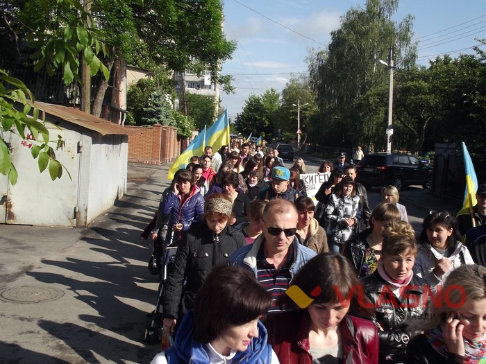 протест 31 школи під Вінницькою облрадою фото