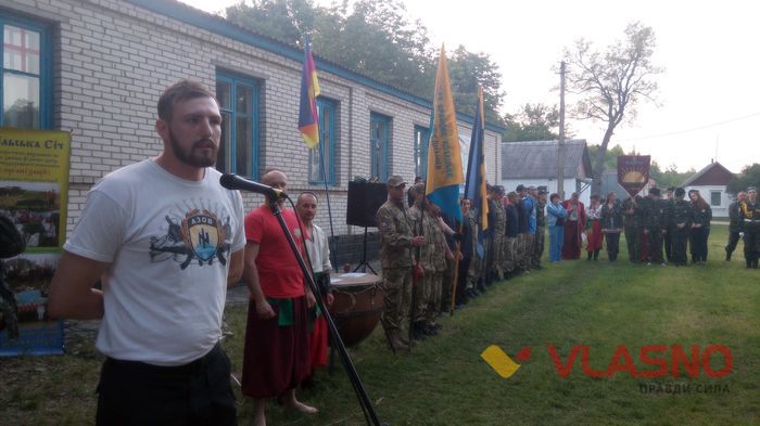 25 роїв «Джури» випробовували себе на аеродромі в Сутисках