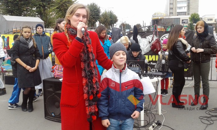 Ніна Бегас фото