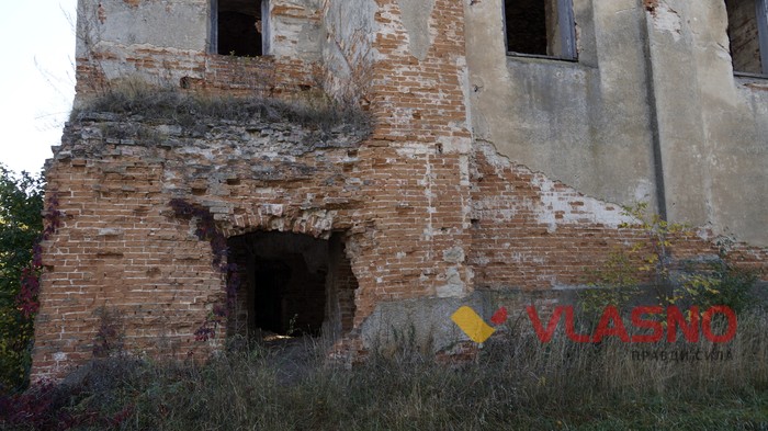 костел у селі Межирів фото