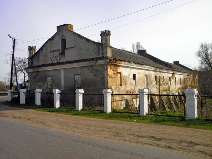 комора палацу Собанських у Баланівці фото