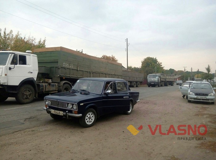 блокування львівського сміття у Погребищі фото
