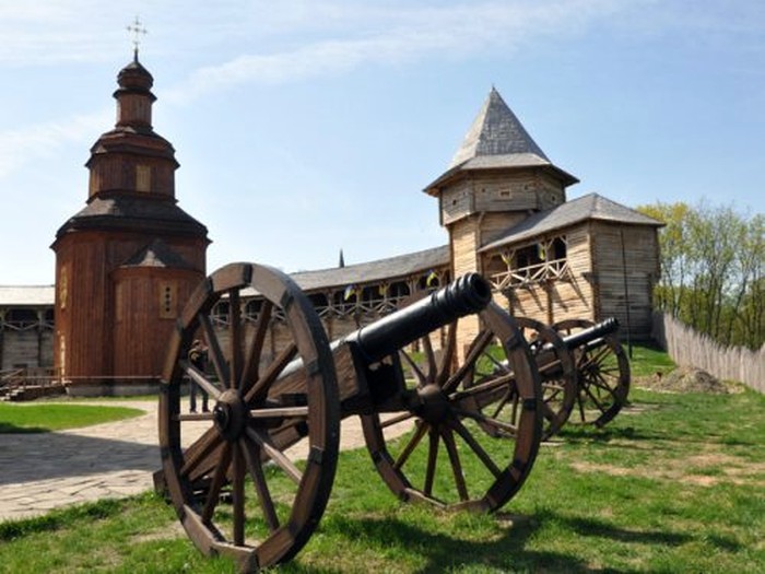 Батурин фото