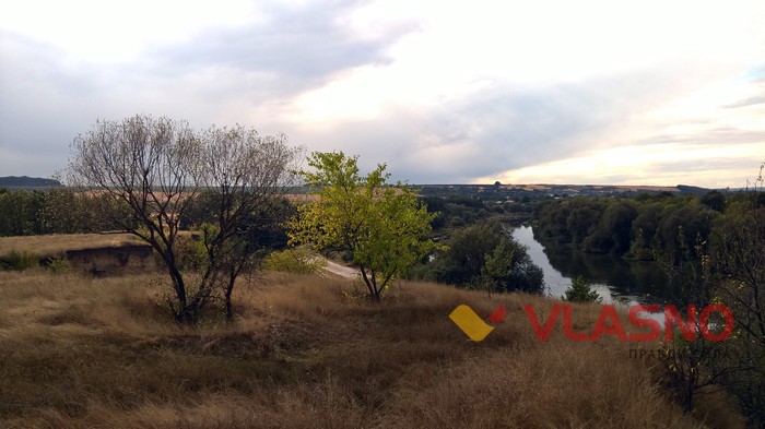 слід стопи Божої Матері у селі Сумівка фото