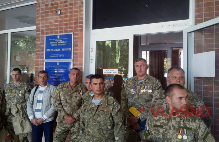 відкриття дошки Юрієві Бабко фото