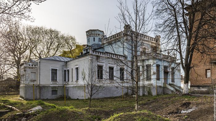 казковий будиночок у тульчині фото