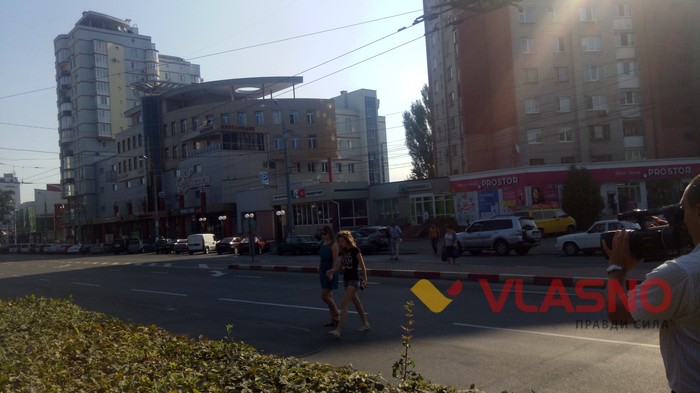 патрулювання біля ринку "Урожай" у Вінниці фото