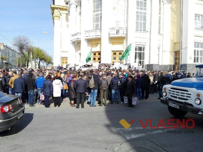 протест під Вінницькою облрадою жителів Агрономічного та студентів аграрного фото