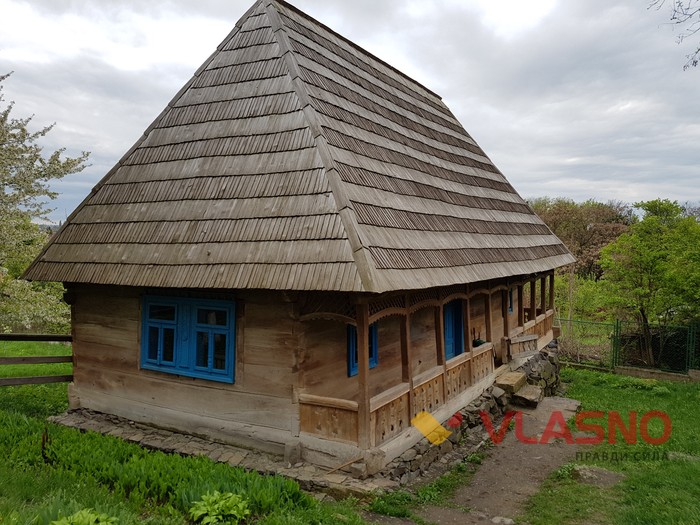 Музей під відкритим небом в Ужгороді фото