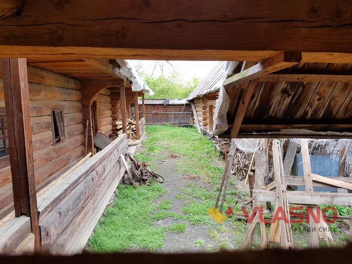 Музей під відкритим небом в Ужгороді фото