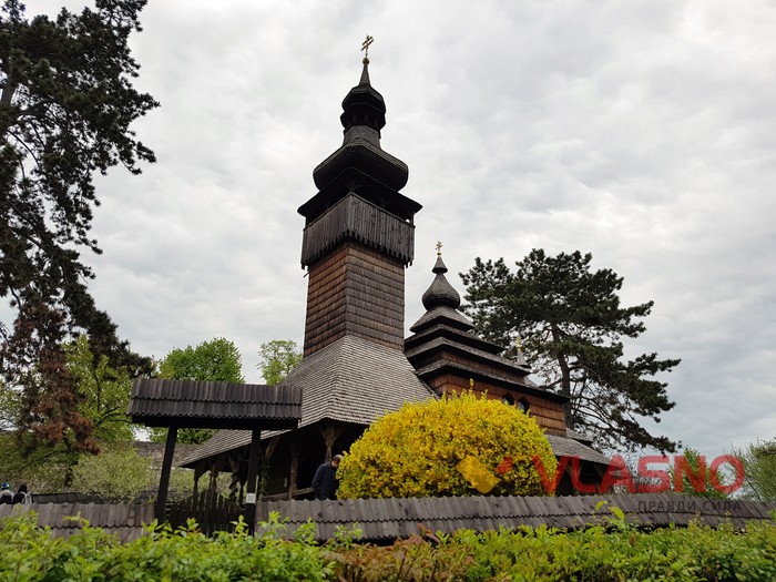 Музей під відкритим небом в Ужгороді фото