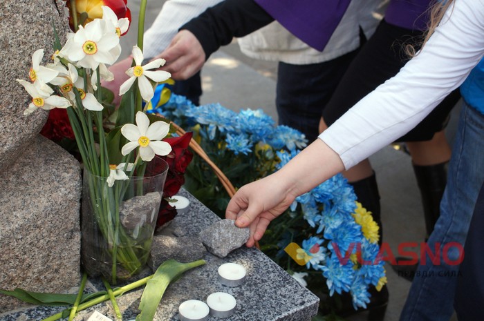 вшанування вбитих євреїв у Вінниці фото