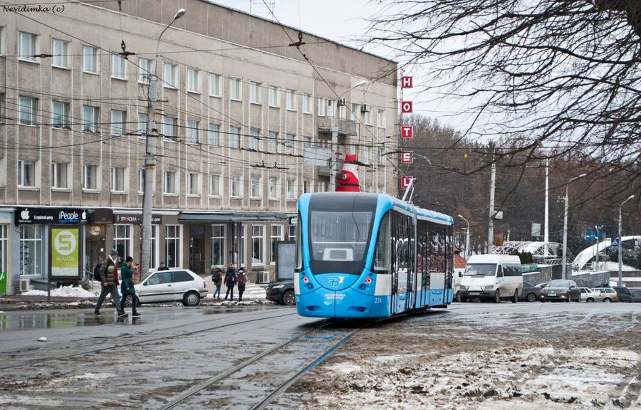 prezidentskiy-tramvay-3