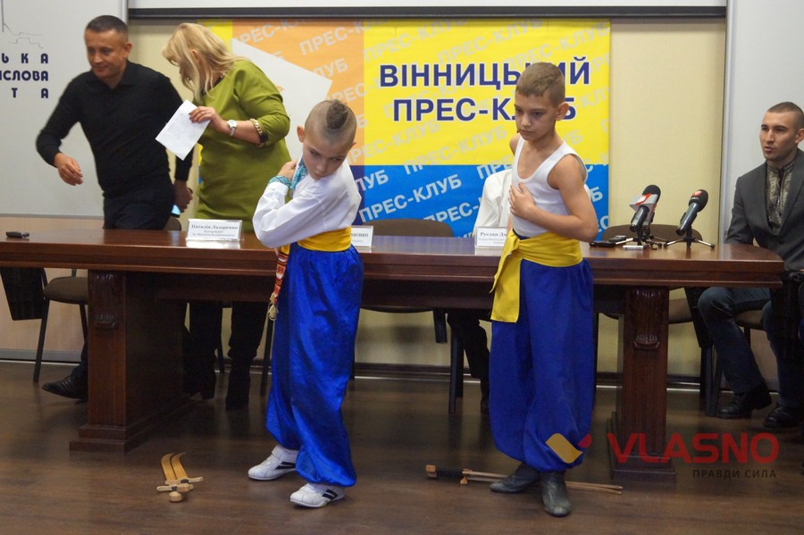 бойовий гопак у Вінниці фото