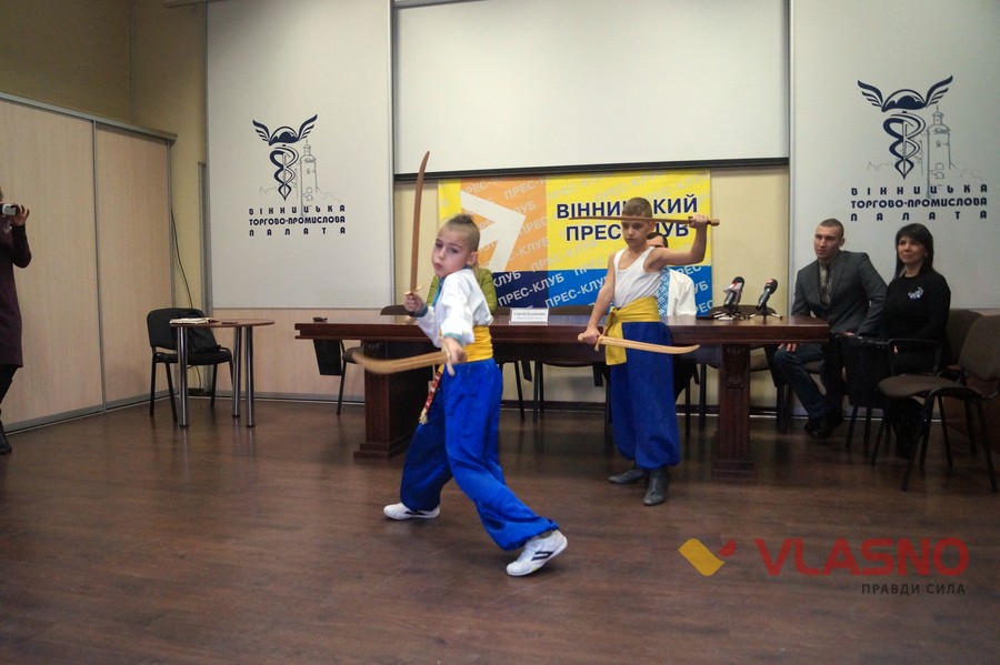бойовий гопак у Вінниці фото