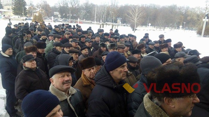 протест пенсіонерів-міліціонерів у Вінниці фото