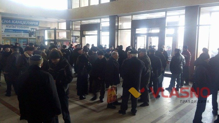 протест пенсіонерів-міліціонерів у Вінниці фото