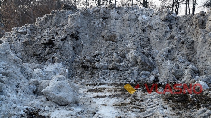 сніг на вінницькій Бригантині фото