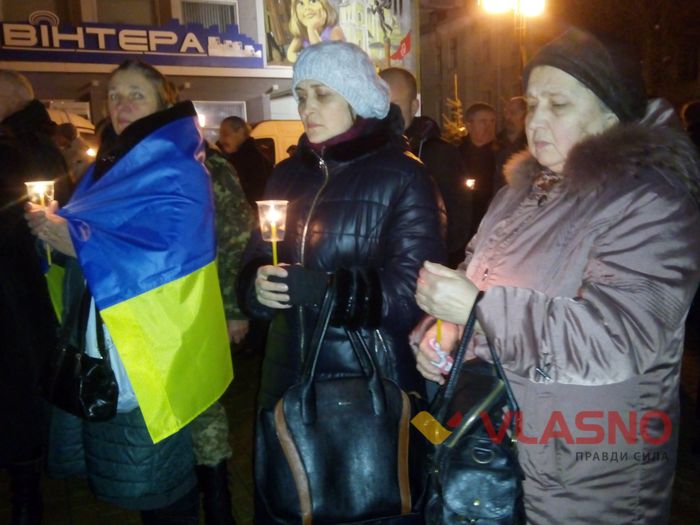 панахида за Небесною Сотнею у Вінниці фото