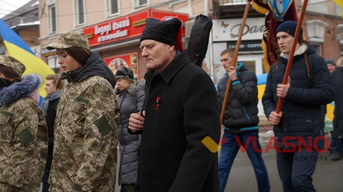 хода на честь Героїв Небесної Сотні у Вінниці фото