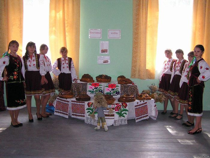Культурно-мистецька акція мистецтво одного села у Курашівці-02