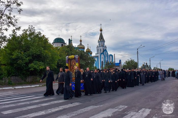 паломництво до "калинівського дива" фото