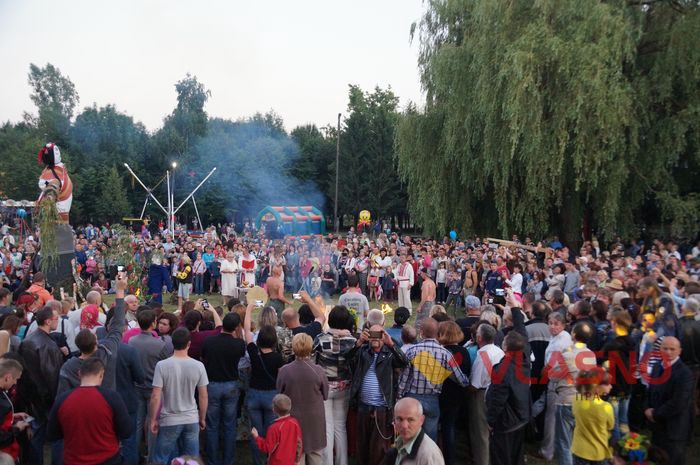 видобування живого вогню у Хмільнику фото