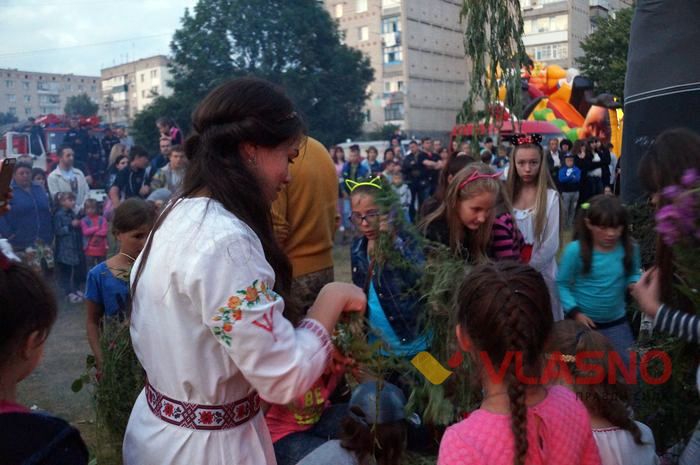 видобування живого вогню у Хмільнику фото