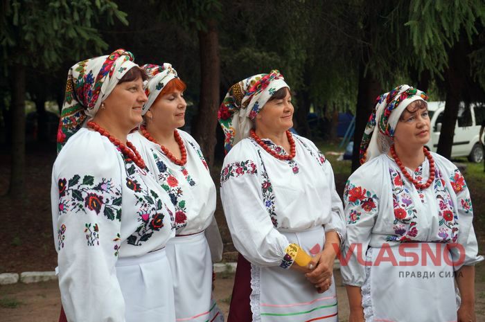 народні колективи на фестивалі "Живий вогонь" фото